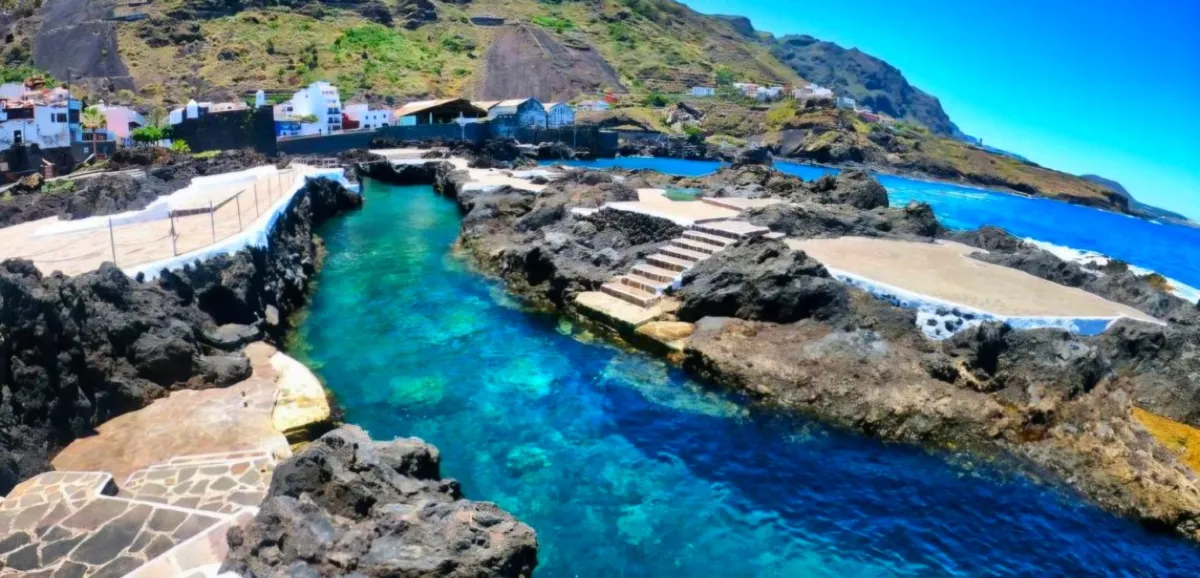 El Caletón Natural Pools banner