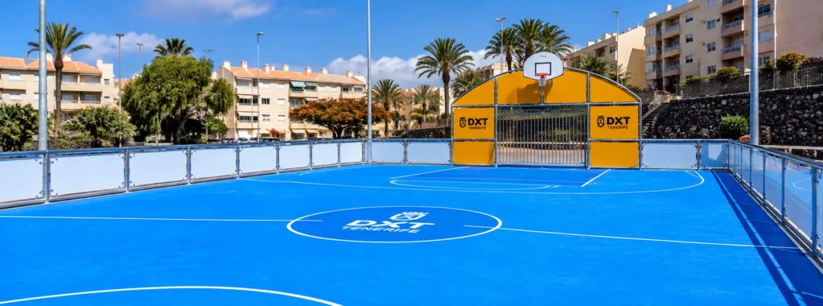 Las Rosas Multisport Court banner