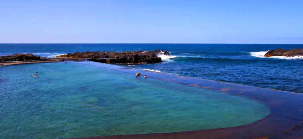 Mesa del Mar Natural Pool banner